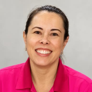 Valéria Tavares